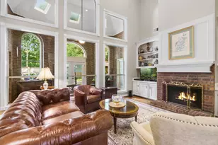 18 E Wedgemere Ct, The Woodlands, TX 77381 - Photo 15