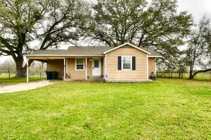 2125 Shanks Rd, Angleton, TX 77515 - Photo 1