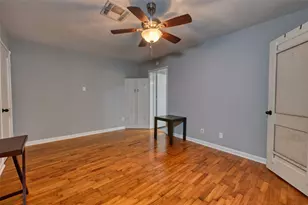 2125 Shanks Rd, Angleton, TX 77515 - Photo 19