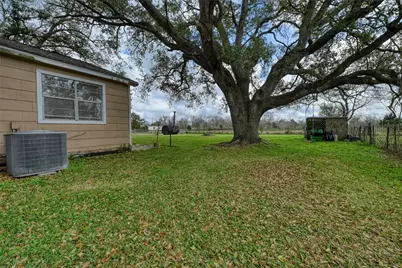 2125 Shanks Road, Angleton, TX 77515 - Photo 25