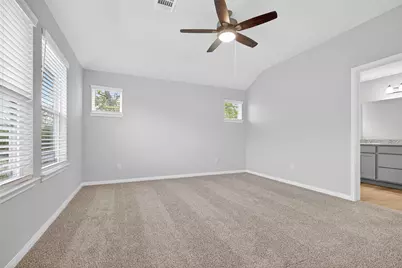 706 Universal Street, Navasota, TX 77868 - Photo 17