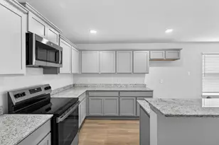 706 Universal St, Navasota, TX 77868 - Photo 7