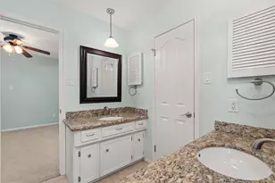 11527 Canyon Trail Dr, Houston, TX 77066 - Photo 33