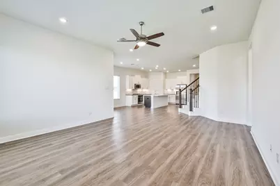 10818 Carolina Willow Ct, Cypress, TX 77433 - Photo 5