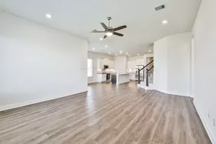 10818 Carolina Willow Ct, Cypress, TX 77433 - Photo 5
