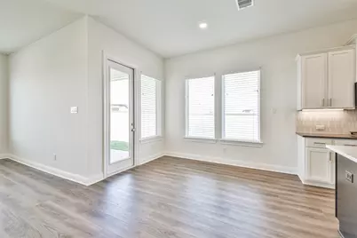 10818 Carolina Willow Ct, Cypress, TX 77433 - Photo 11