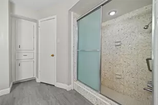 7735 Teal Run Dr, Houston, TX 77071 - Photo 41