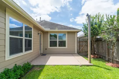 1722 York Creek Drive, Houston, TX 77014 - Photo 25