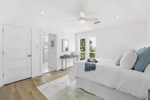 1326 Hawaii Dr, Tiki Island, TX 77554 - Photo 11