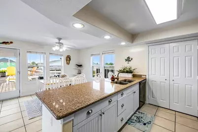 21928 Lampasas Drive, Galveston, TX 77554 - Photo 11