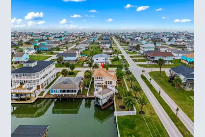 21928 Lampasas Drive, Galveston, TX 77554 - Photo 33