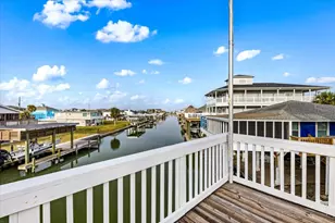 21928 Lampasas Dr, Galveston, TX 77554 - Photo 23