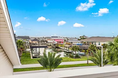 21928 Lampasas Drive, Galveston, TX 77554 - Photo 25