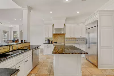 11415 Legend Manor Drive, Houston, TX 77082 - Photo 13