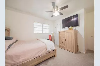 1619 Shadow Bend Drive, Houston, TX 77043 - Photo 37