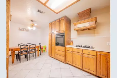 1619 Shadow Bend Drive, Houston, TX 77043 - Photo 29