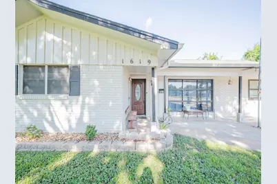 1619 Shadow Bend Drive, Houston, TX 77043 - Photo 9