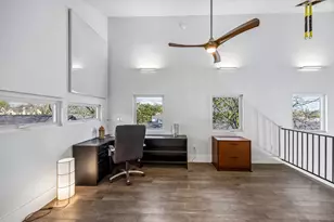 303 W Alamo St, Brenham, TX 77833 - Photo 23