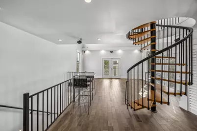 303 W Alamo Street, Brenham, TX 77833 - Photo 19