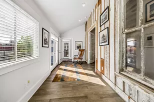 303 W Alamo St, Brenham, TX 77833 - Photo 25