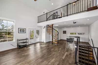 303 W Alamo Street, Brenham, TX 77833 - Photo 21