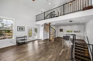 303 W Alamo St, Brenham, TX 77833 - Photo 21