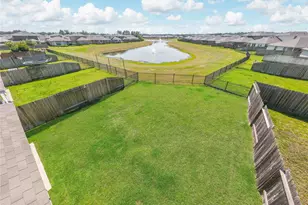 14416 Sugar Pines Dr, Conroe, TX 77302 - Photo 3