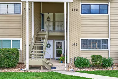 168 April Point Drive S #168, Conroe, TX 77356 - Photo 5