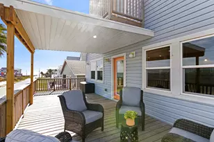 13231 Gulf Beach Dr, Freeport, TX 77541 - Photo 3