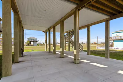 13231 Gulf Beach Drive, Freeport, TX 77541 - Photo 23