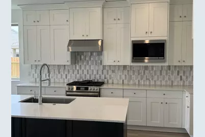 6407 Periwinkle Blossom Lane, Katy, TX 77493 - Photo 3