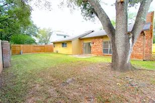 2731 Colony Dr, Sugar Land, TX 77479 - Photo 17