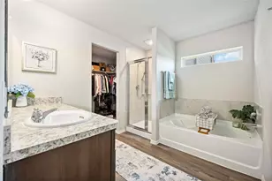 10527 Meadow Saffron Dr, Houston, TX 77016 - Photo 17