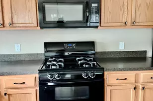 16010 Limestone Lake Dr, Tomball, TX 77377 - Photo 5