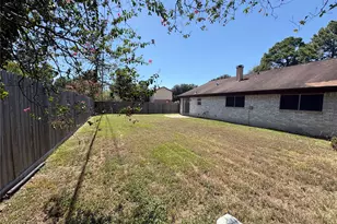 2502 Marble Falls Dr, Spring, TX 77373 - Photo 17