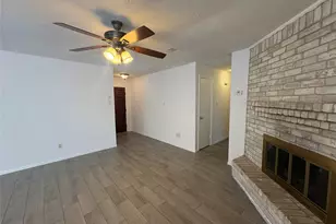 2502 Marble Falls Dr, Spring, TX 77373 - Photo 5