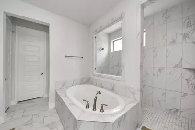 9811 Magnolia Estates Lane, Manvel, TX 77578 - Photo 17