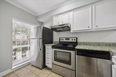 201 Emerson Street #10, Houston, TX 77006 - Photo 1
