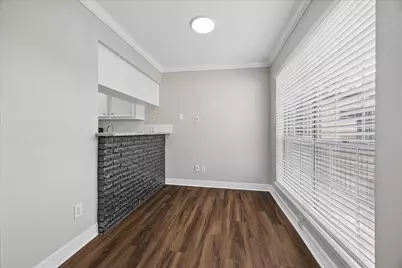 201 Emerson Street #10, Houston, TX 77006 - Photo 7
