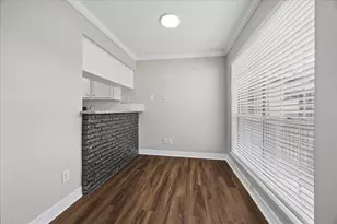 201 Emerson St, Houston, TX 77006 - Photo 7