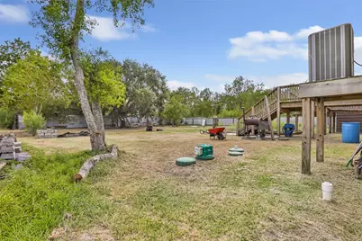 170 County Road 6035, Dayton, TX 77535 - Photo 17
