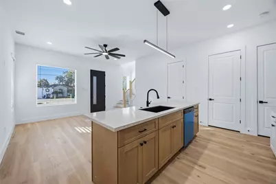 4633 Mallow Street #A-B, Houston, TX 77051 - Photo 9