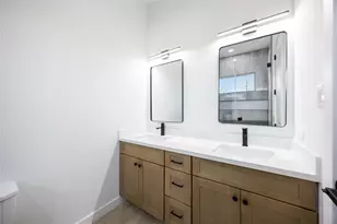 4633 Mallow St, Houston, TX 77051 - Photo 15