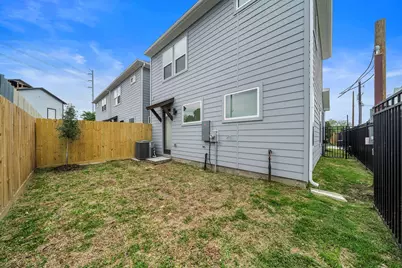 7520 Sandle Street, Houston, TX 77088 - Photo 23