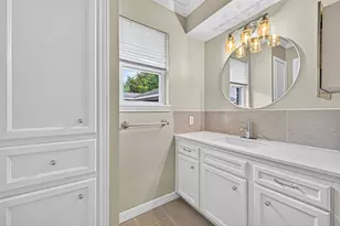 5239 Lymbar Dr, Houston, TX 77096 - Photo 33