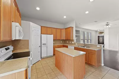 26975 Sabinal Trail, Magnolia, TX 77355 - Photo 11