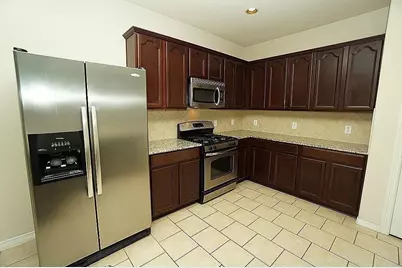 4022 Regal Stone Lane, Sugar Land, TX 77479 - Photo 7