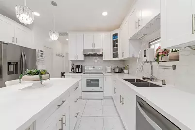 3430 Shadowwalk Drive, Houston, TX 77082 - Photo 15