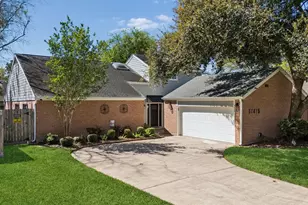 12415 Rocky Knoll Dr, Houston, TX 77077 - Photo 1