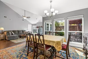 12415 Rocky Knoll Dr, Houston, TX 77077 - Photo 5